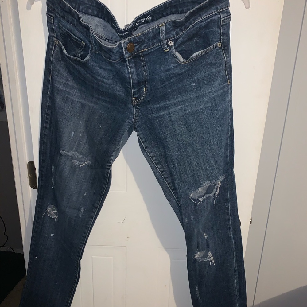 American eagle women’s jeans.